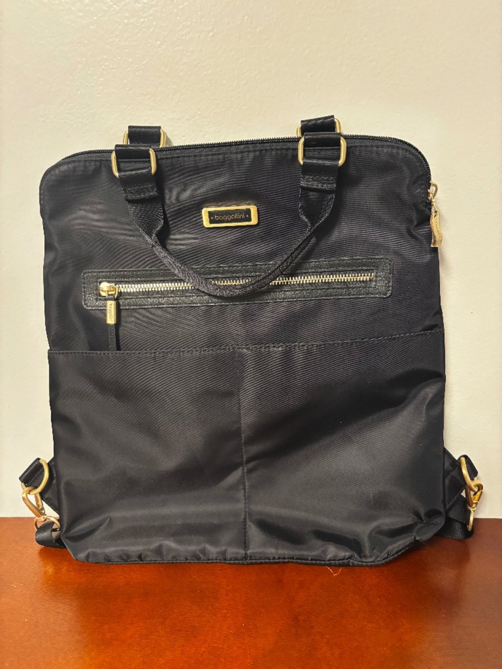 Baggallini Jessica Convertible Tote Backpack